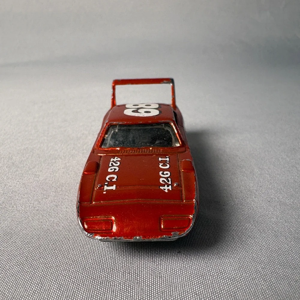Hot Wheels 2005 Plymouth Superbird Orange 68 Racing Diecast 1:64 Muscle Car